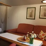 בית הארחה Gaestehaus Schmid