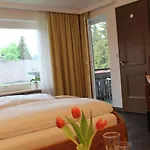 בית הארחה Gaestehaus Schmid