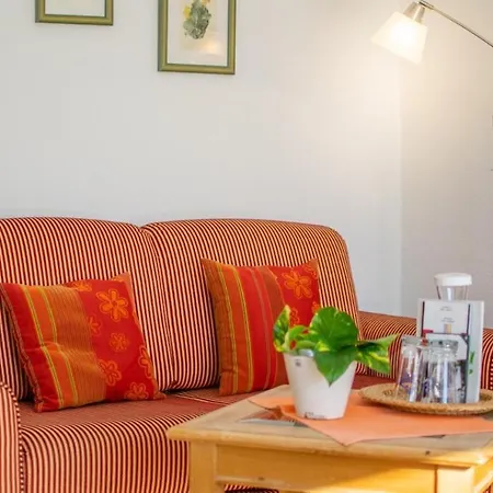 Gaestehaus Schmid Pensjonat 3*
