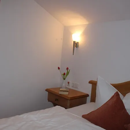 Guest house Gaestehaus Schmid 3*
