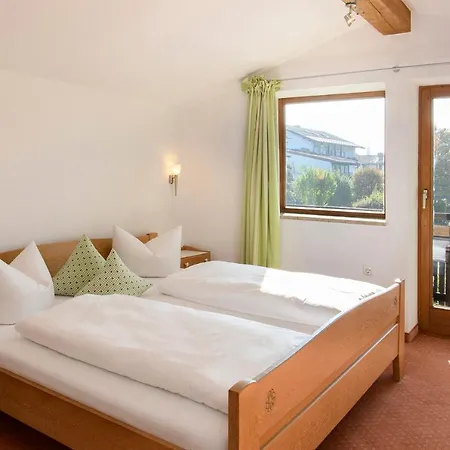 Guest house Gaestehaus Schmid